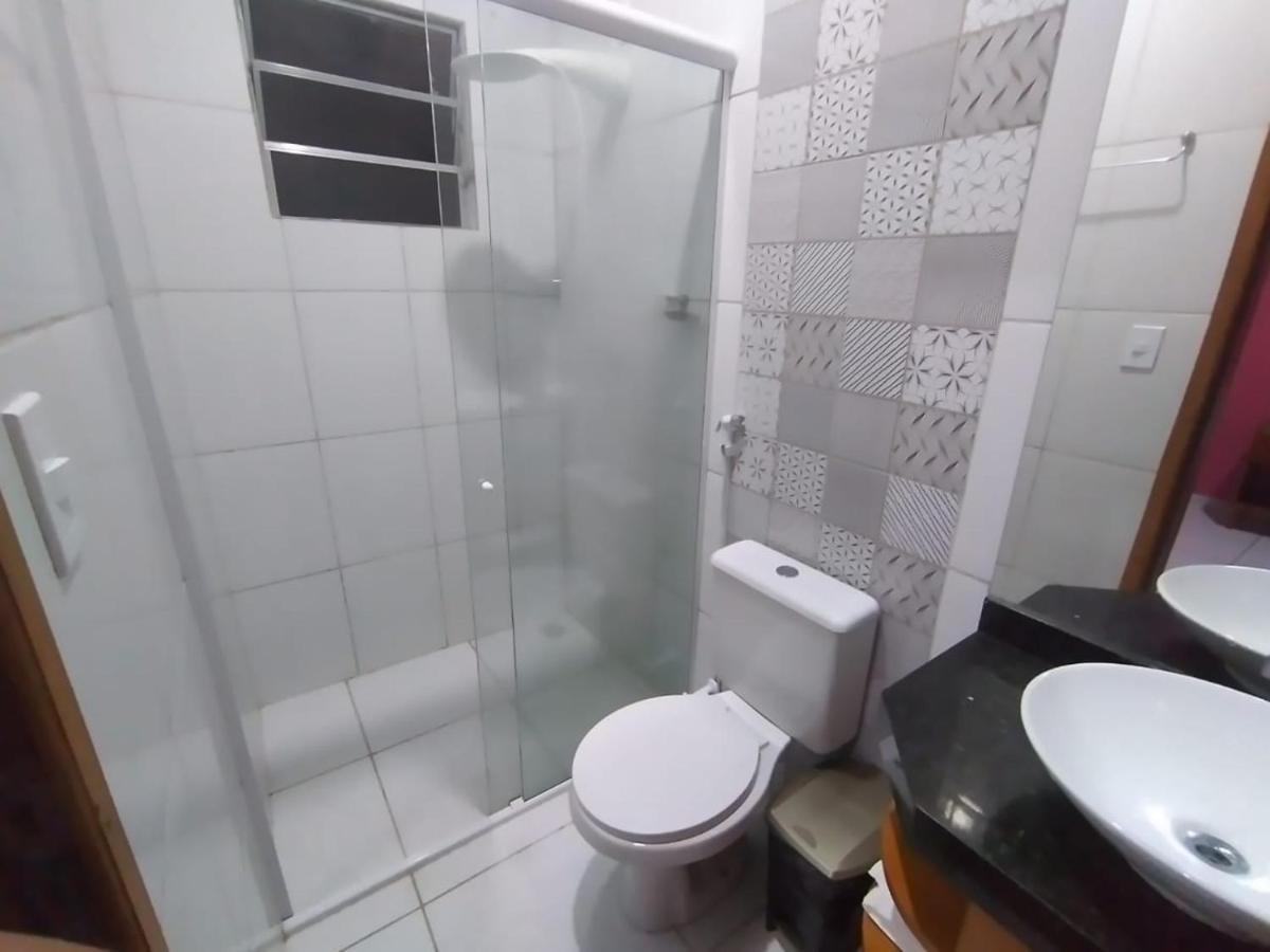 Quarto Deluxe (2 Adultos + 1 Criança)